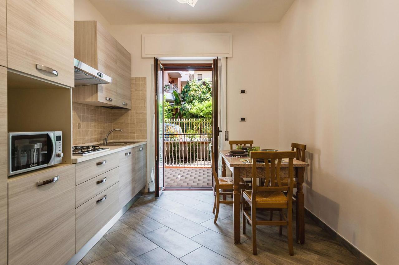 גיארדיני נאקסוס Lemon Tree Apartments By Wonderful Italy מראה חיצוני תמונה